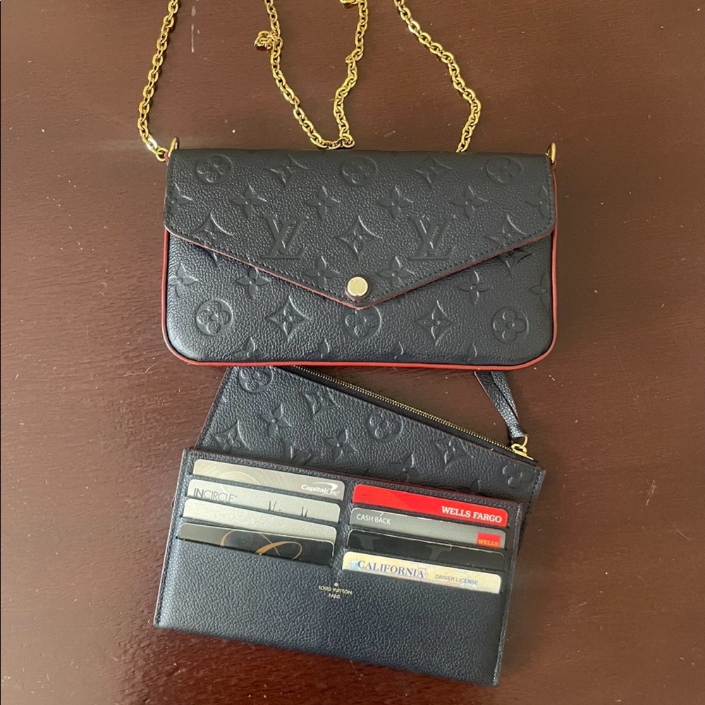 Crossbody bag